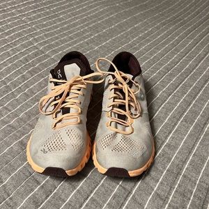 Women’s OnClouds